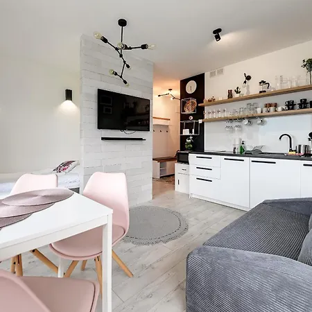 Apartamento Rentplanet - Izerska *