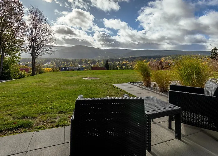 Rentplanet - Izerska Appartamento