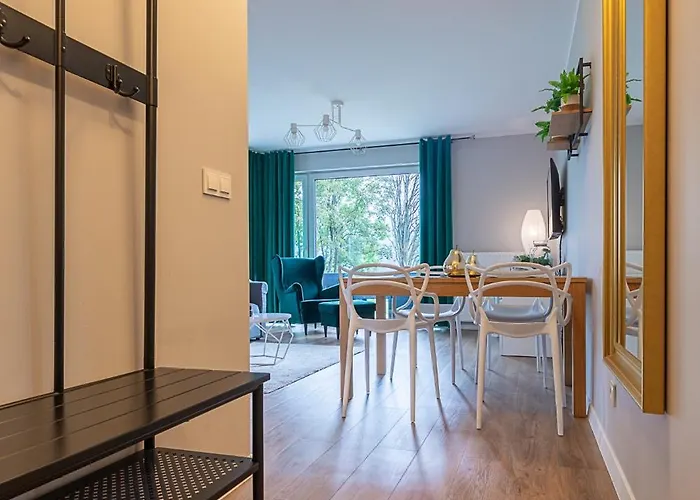 Rentplanet - Izerska Appartamento